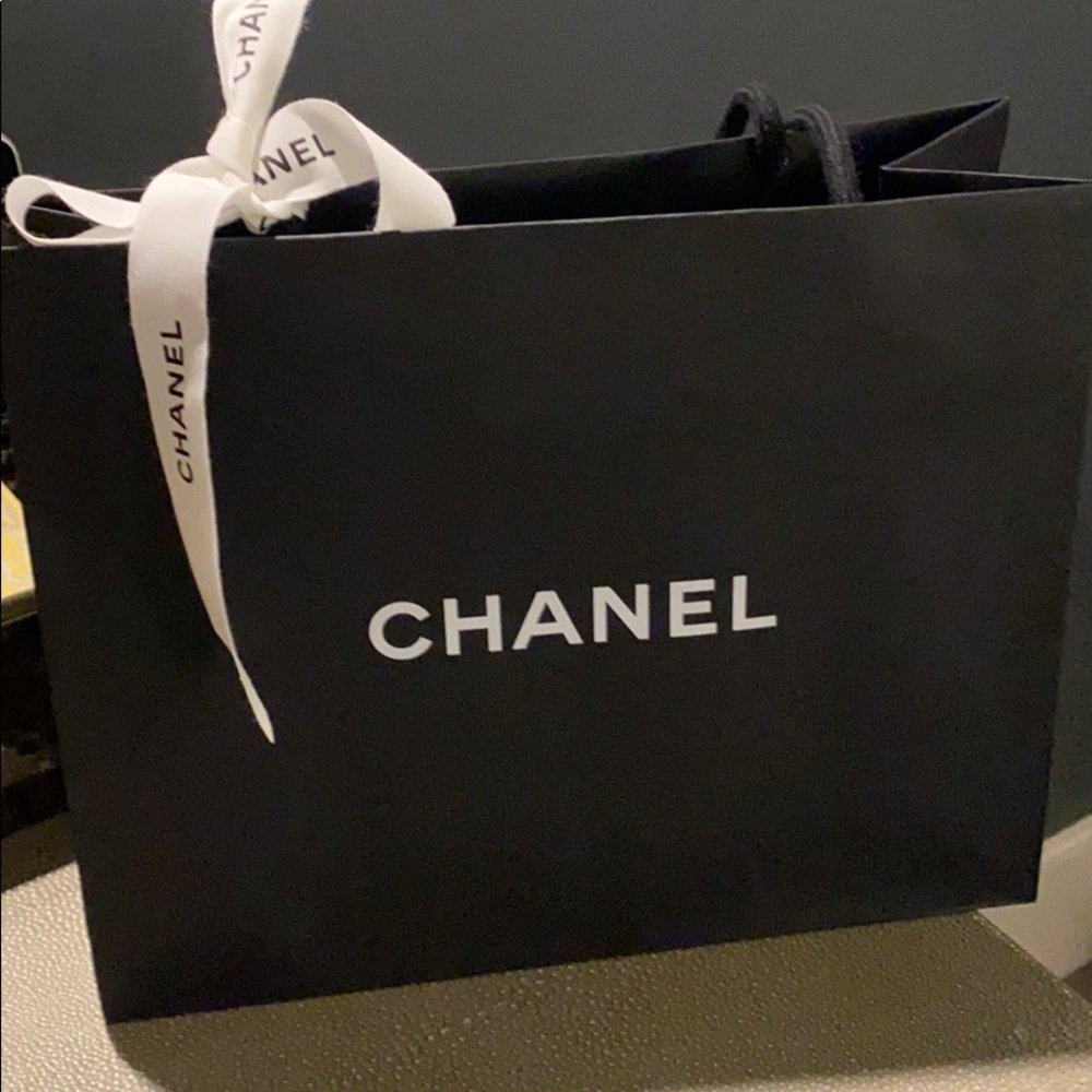 Chanel shopper bag with ribbon